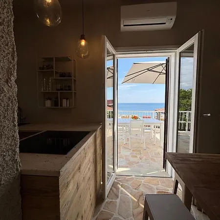 Calma E Relax In Laiugueglia, Mare E Tranquillita * Лайгуэлья