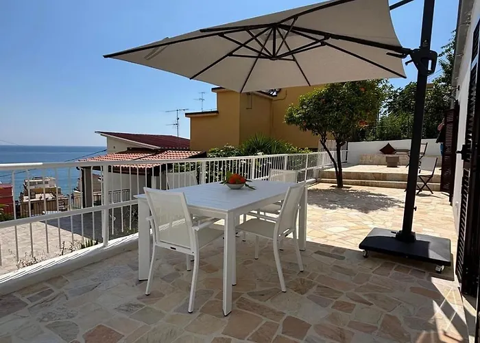 Calma E Relax In Laiugueglia, Mare E Tranquillità *